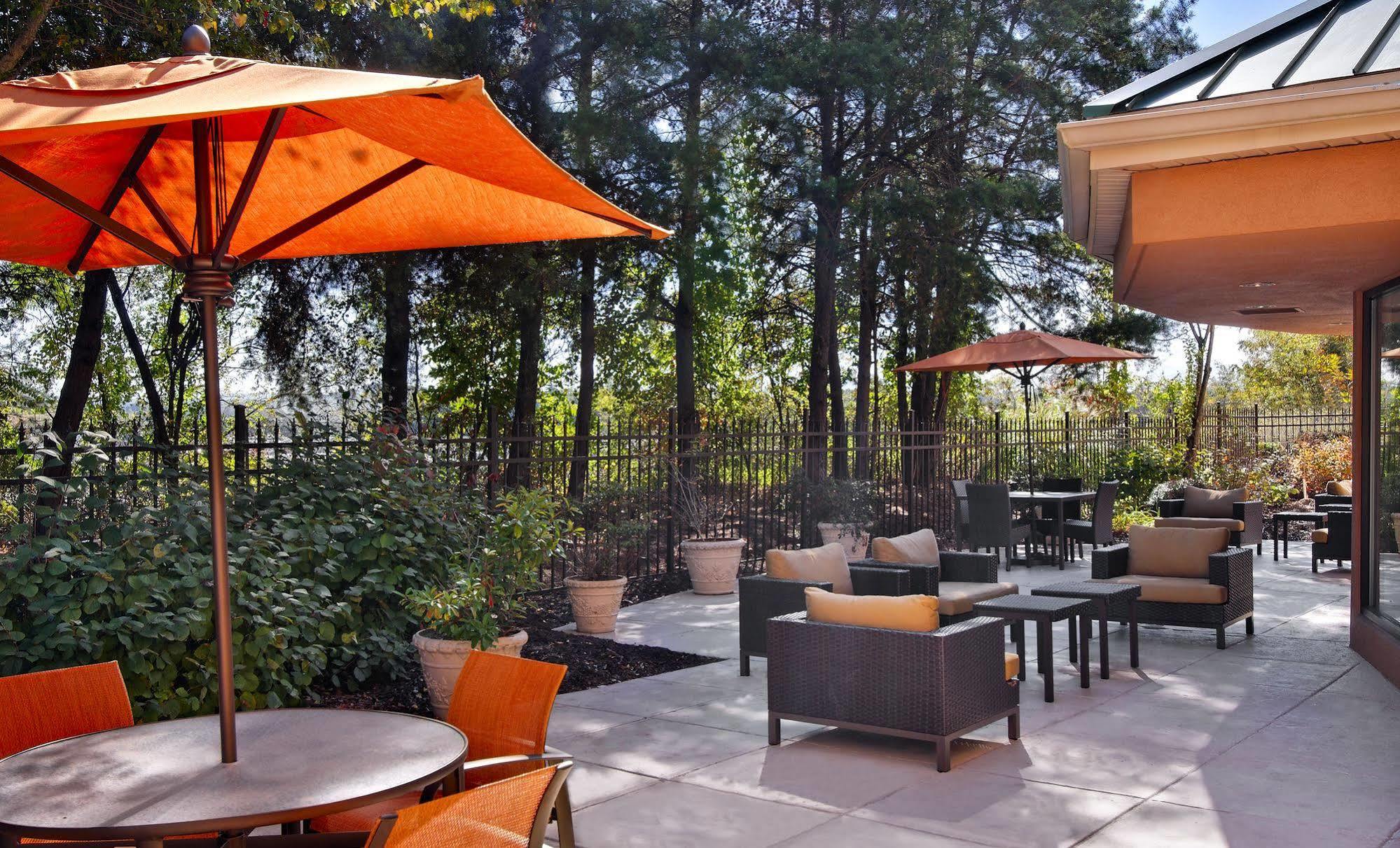 Courtyard Asheville Exterior foto